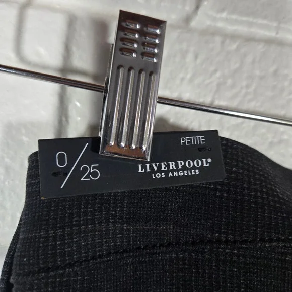 Liverpool Jacqueline Skinny Pants Petite 0 Stitch Fix Punk Goth Check Alt Artsy - Picture 9 of 9